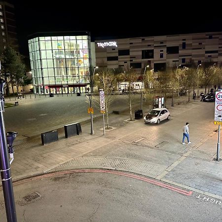 Luton Town Centre Apartment מראה חיצוני תמונה